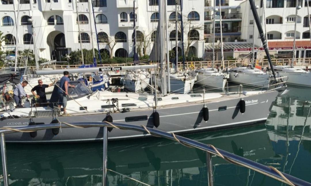 Jasmine Coral Jay Boutique Boatel Ocean Village Gibraltar Habitación foto